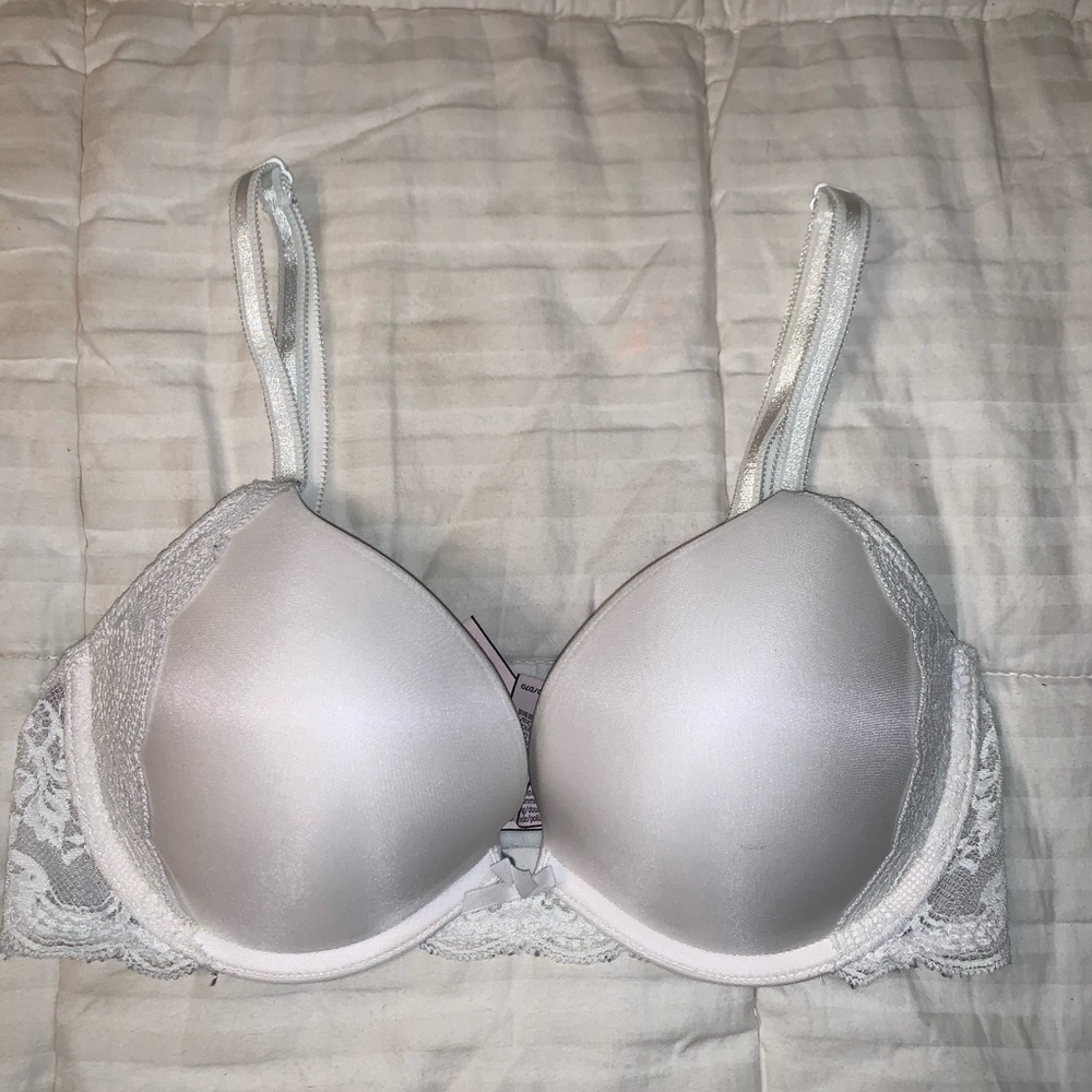 (3 for $40) VS Dream Angels Push up Bra